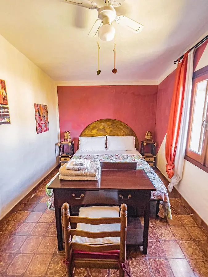 Helianthus Rooms Pula 0*,